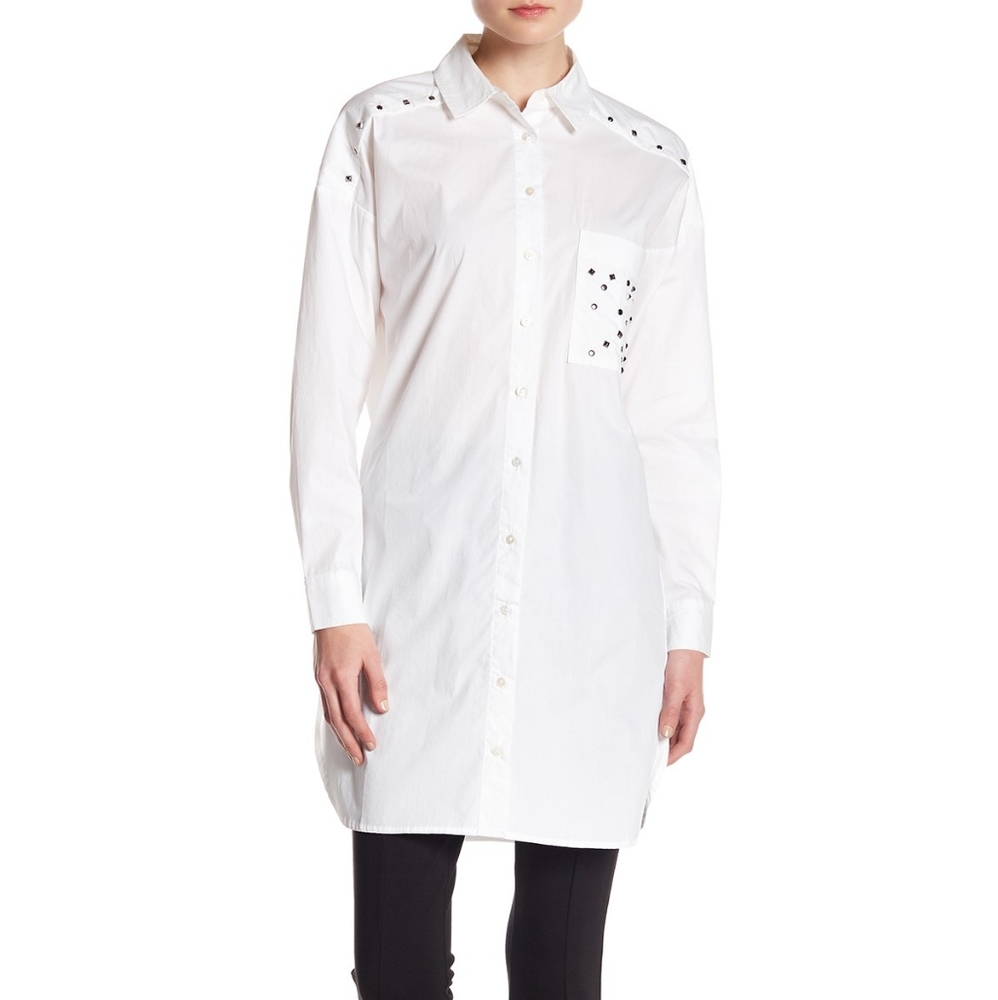5/$20 Romeo & Juliet Couture studded tunic shirt